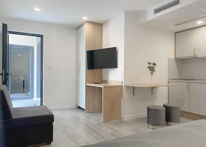 Loriana * Makarska